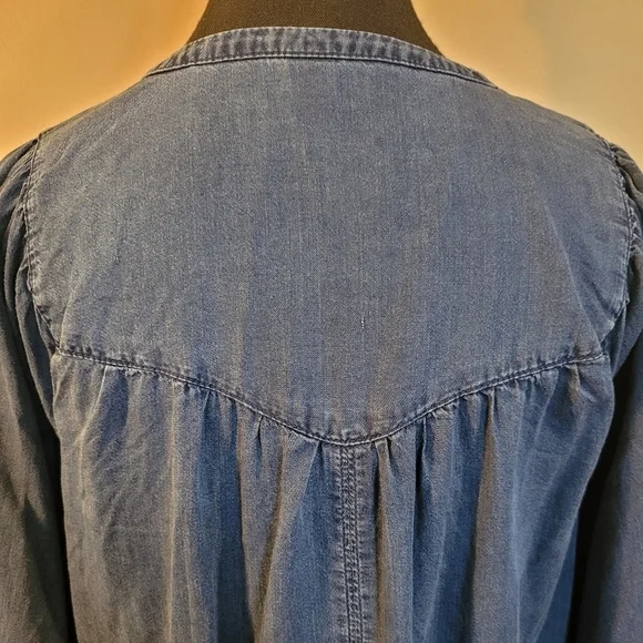 OLD NAVY Light-Weight Blue Denim Dress, Size Generous XS - Picture 7 of 12